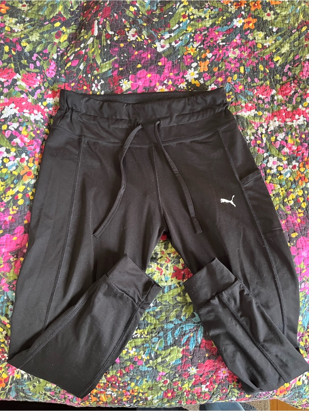 PUMA Black Jogger Pants Size L